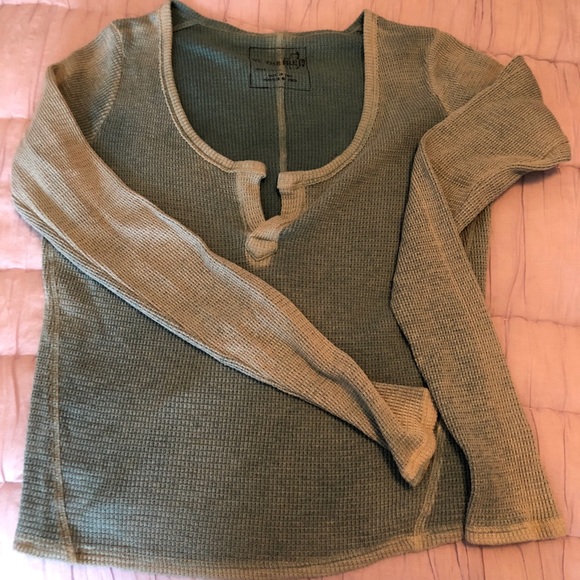Free People Tops - Free People long sleeved top